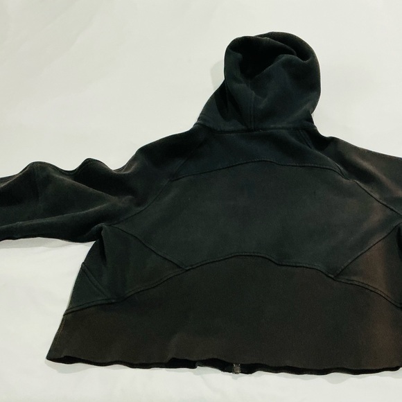 lululemon athletica Black Hooded Jacket - Picture 2 of 4